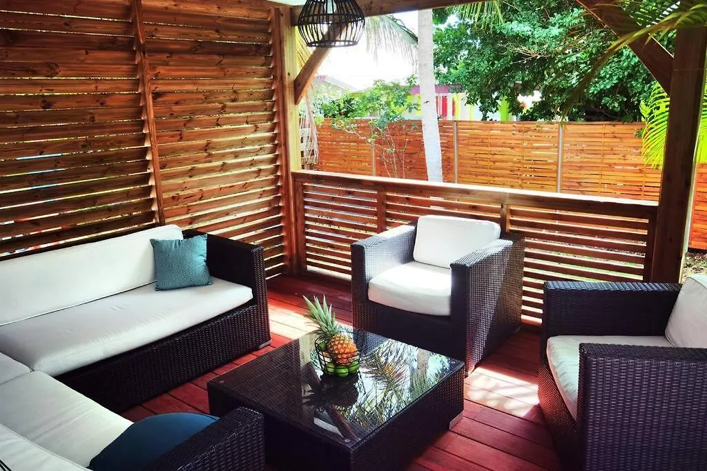 Villa Complexe L'Anjou Creole 3 Etoiles Piscine St Anne Douville